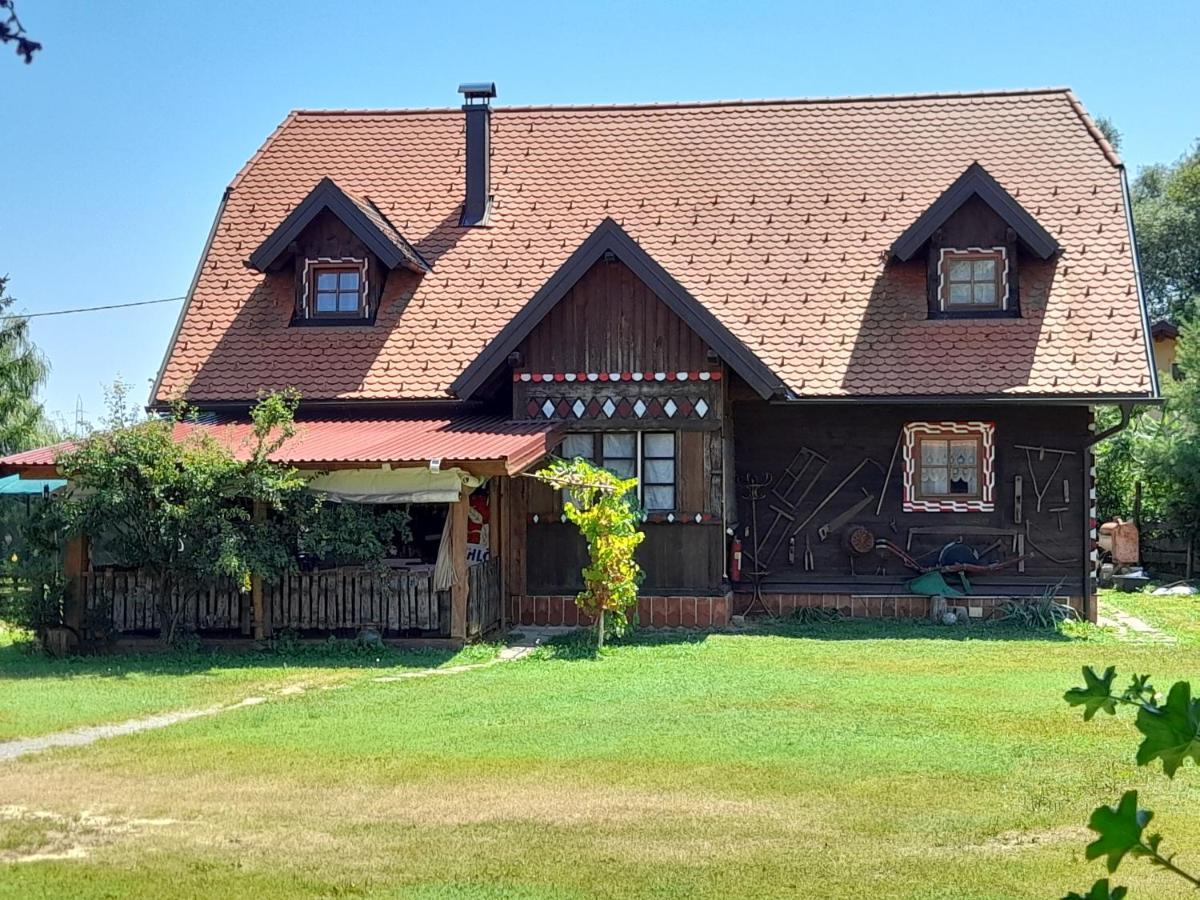 Rooms Ma La Karlovac Exterior photo