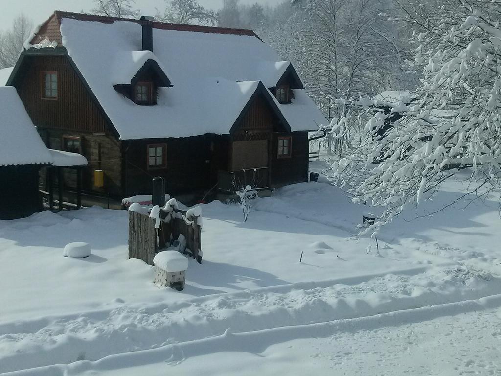 Rooms Ma La Karlovac Exterior photo